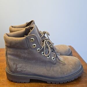 Timberland Tan Suede Boots Boys Size 2.5